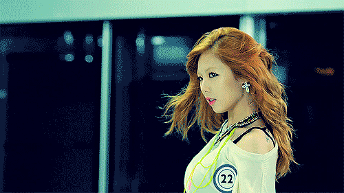 Hyuna gif 2